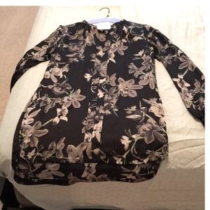 Kenneth Cole long floral blouse